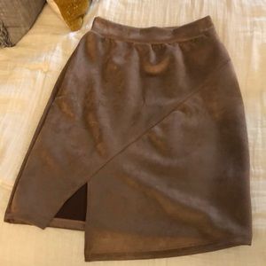 Peyton Jensen skirt from Evereve